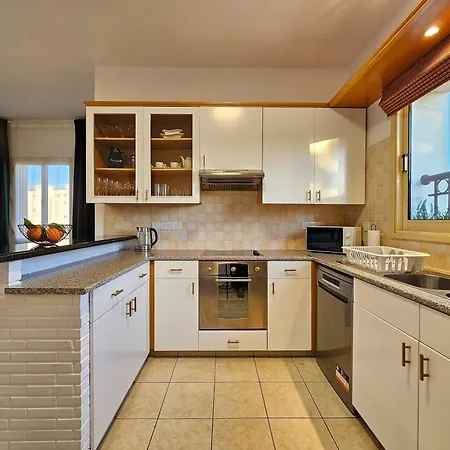 Apartment Aphrodites Pearl Luxury 3 Bed Paphos