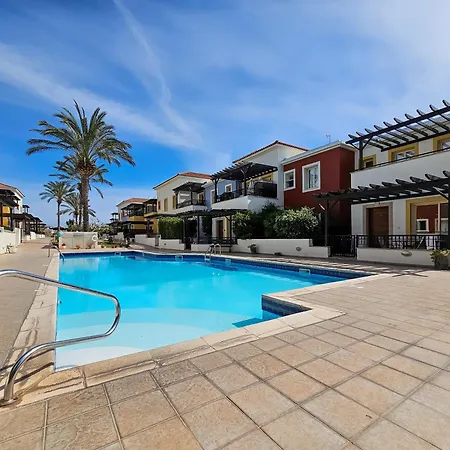 Apartment Aphrodites Pearl Luxury 3 Bed *